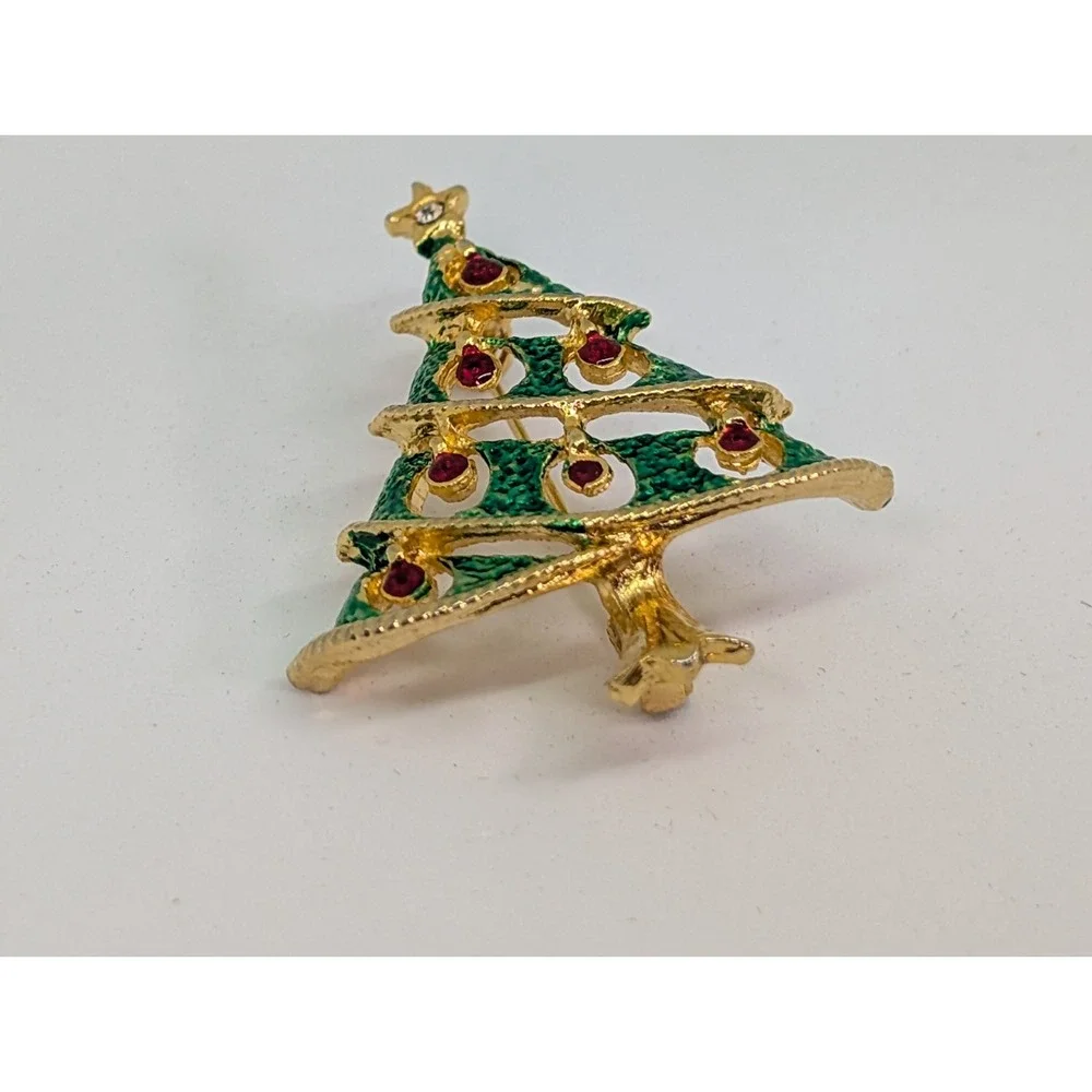 Vintage‎ Christmas Tree Gold-Tone Red Drop Rhinestone Brooch Pin